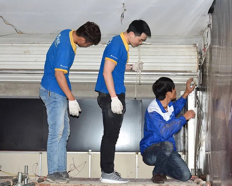 Thợ sửa cửa cuốn Việt Á Châu